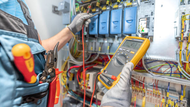 Best Circuit Breaker Repair  in Los Alamitos, CA